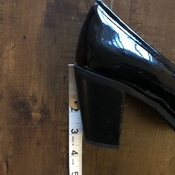 Wishbone black patent leather shoes 5.5M - Picture 15 of 16